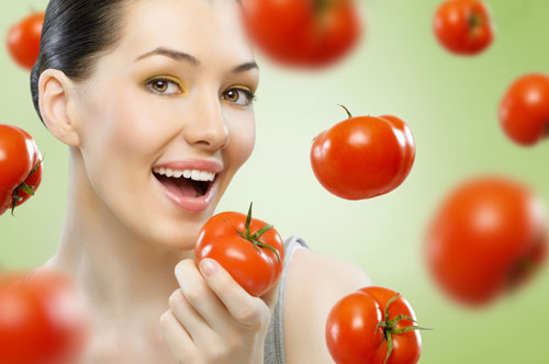 Học cách giảm cân bằng cà chua đơn giản