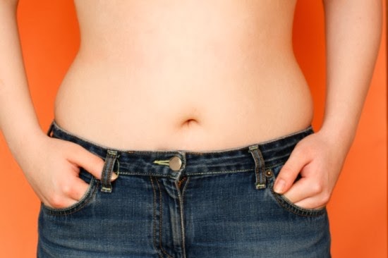 Làm sao khi muốn giảm mỡ bụng nhưng không giảm cân nặng?